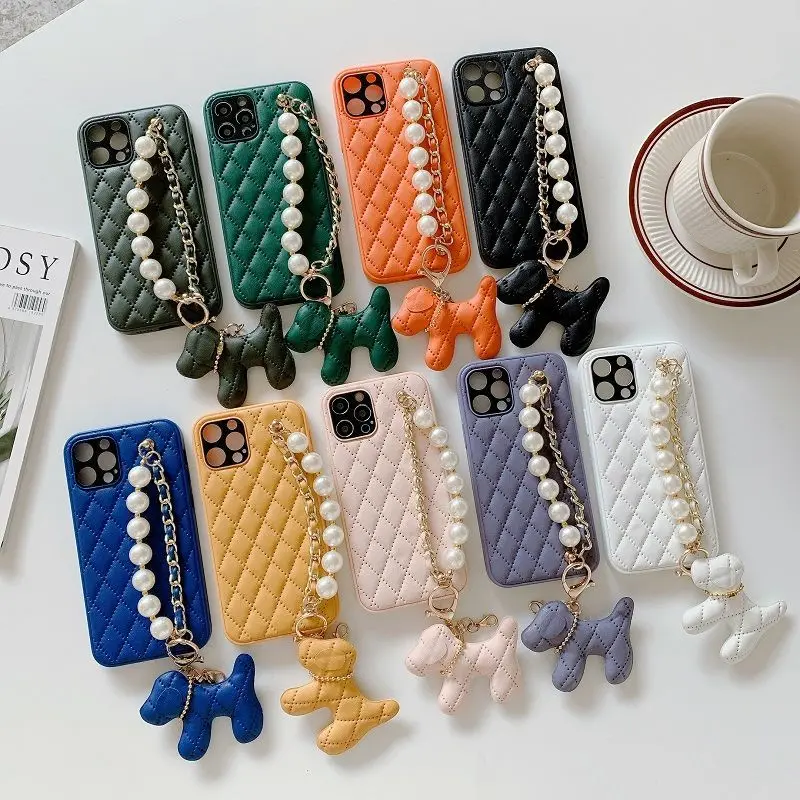 

Luxurious Lambskin Pearl Bracelet Dog Charm Phone Case For iPhone 13 12 11 Pro X XS XR Max SE 2020 Shockproof shell