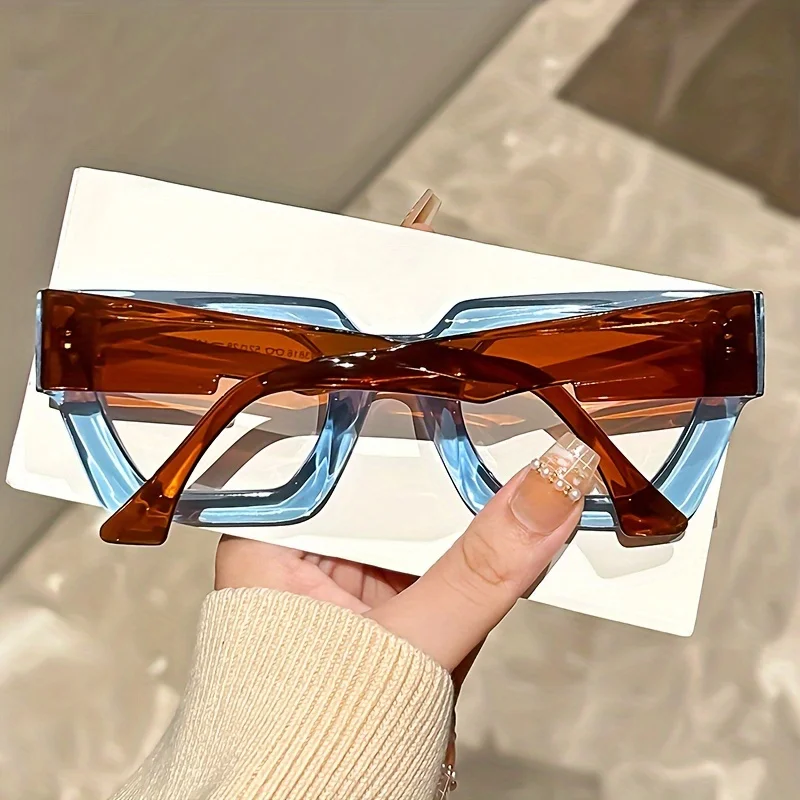Blue Light Blocking Glasses Y2K Oversized Clear Lens Glasses with Leopard Print Frame Blue Light Blocking Fashionable Accessory for Casual Attire