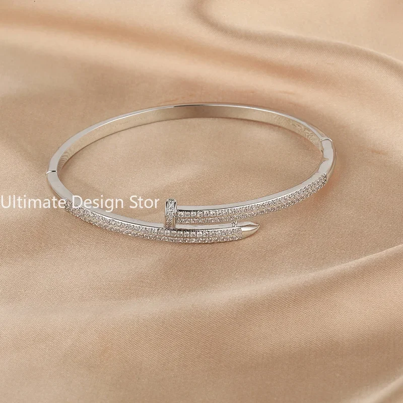 18k Gold Plated Fashion Jewelry Micro Inlaid Zircon Luxury Bracelets For Woman Holiday Party Daily Shine Elegant Bangles