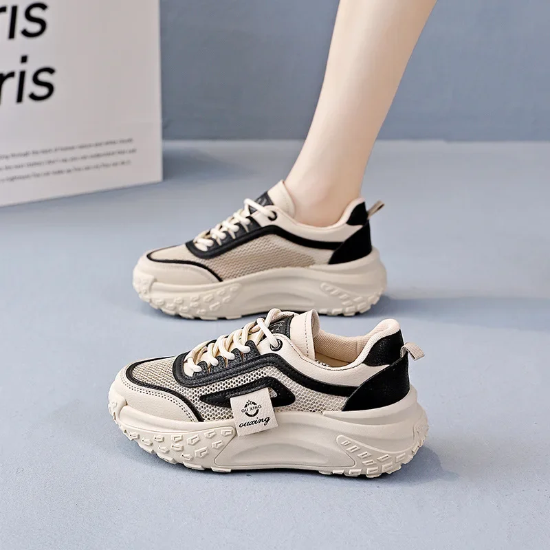 Women's Summer New Style Sport Shoes 2024 Breathable Mesh Surface Hollow Out White Casual Shoes Comfortable Women's Flats 2