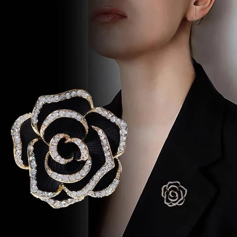 Luxury High-end Enamel Camellia Flower Brooch Boutique Female Lapel Jewelry  Party Banquet Daily Coat Handbag Pins Gift