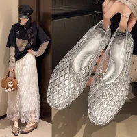 Nouvelles chaussures en gelée cristalline à bout en V, tendance, polyvalentes, confortables, à semelle plate, sandales décontractées pour femmes 5