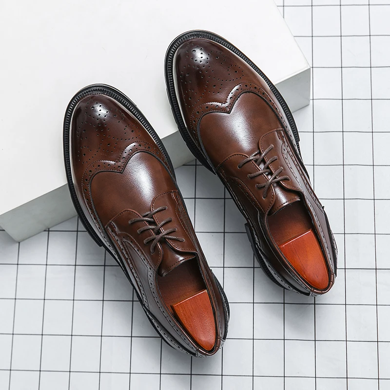 

Spring 2023 New Business Oxford Shoes Men Driving Shoes Lace Up Shoe Cowhide Comfortable Spring British Retro Men Party Shoes