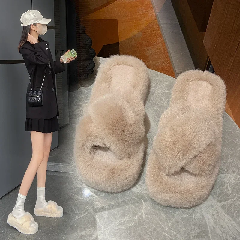 

Large Thick Bottom Plush Slippers for Women 2023 New 5cm Square Head Cross Flat Bottom Mesh Red Plush Slippers