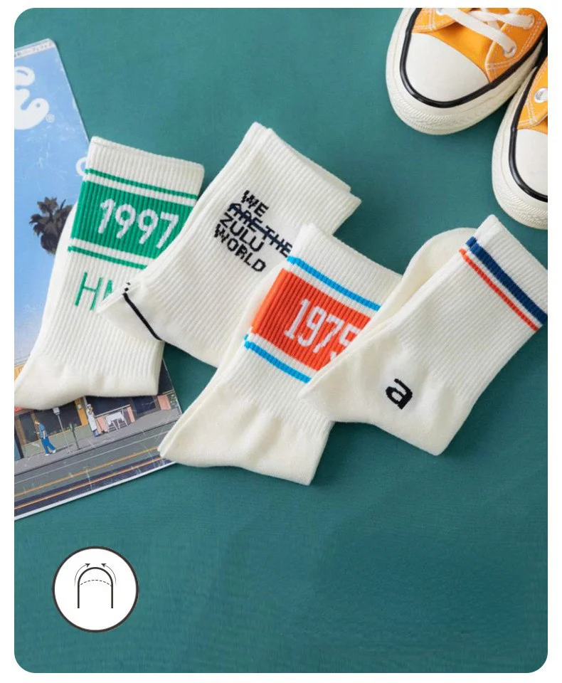 SP&CITY Sports College Style 1997 Mode Socken Frauen Straße Hip Hop Harajuku Baumwolle Socken Ins Weibliche Lustige Coole Socke Hipster – Detail 6