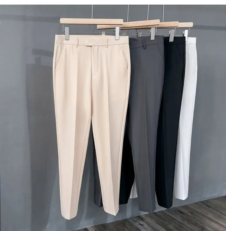 Men's Draped Loose Fit Wide Leg Trousers View 2