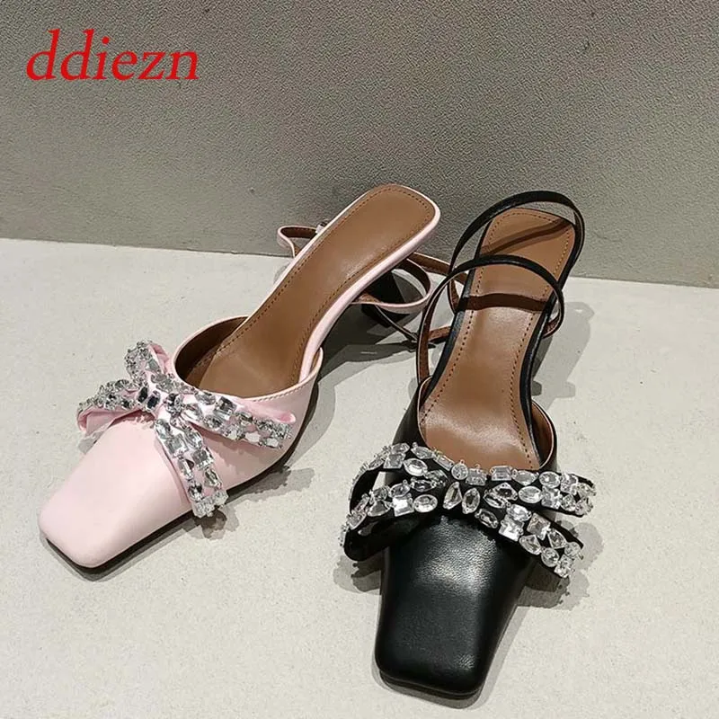 

2023 Women Pumps Summer Spring New Fashion Square Toe Buckle Strap Female Sandals Crystal Party High Heels Ladies Shoes For Lady