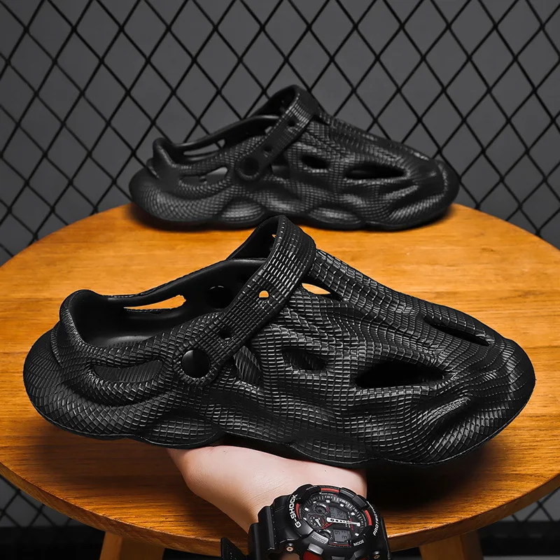 Top Seller Slippers Outdoor Summer New Hollow Out Holes Non-slip slippers Roman Beach Shoes Casual Sandals
