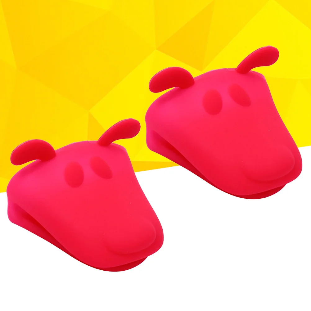 

Lovely Animal Shape Silicone Gloves Heat Resistant Anti-Scald Anti-Skid Kitchen Use Oven Mitts (Red)