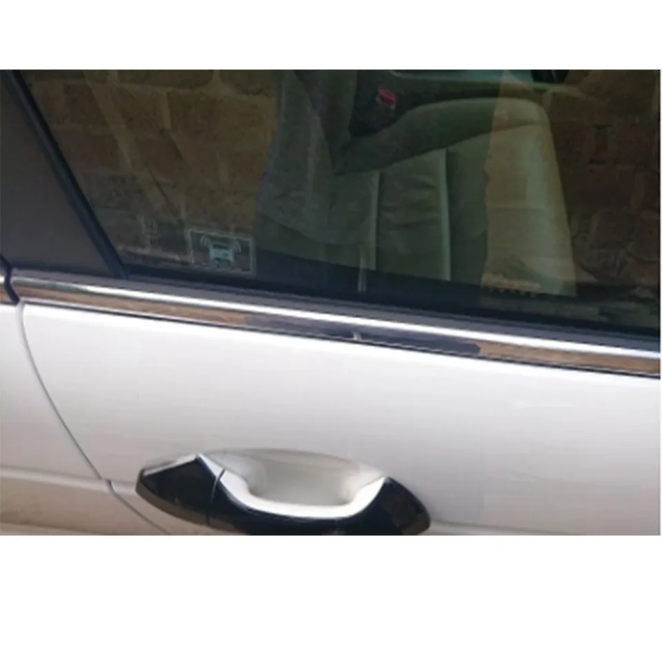 ドアベルトモールディングセット 75711‑60072 ウィンドウウェザー