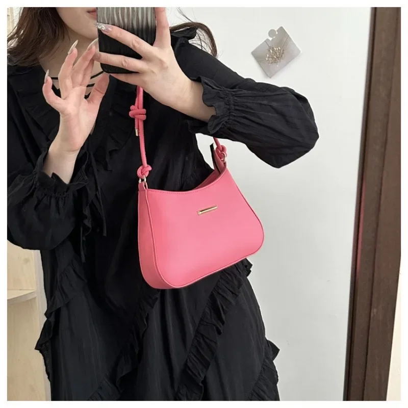 Nice Simplicity Fashion Shoulder Bag 2024 Spring New Commuting Solid Color Underarm Shoulder Bag Crossbody Bag Elegant Handbag