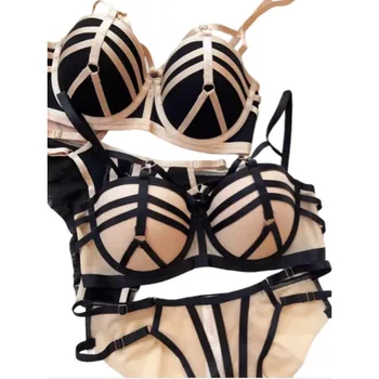 Ensemble de soutien-gorge push-up à lacets sur le devant, rehausseur de poitrine pour petites poitrines, soutien-gorge sexy en dentelle anti-affaissement et ensemble de culotte string YUQI, soutien-gorge sexy