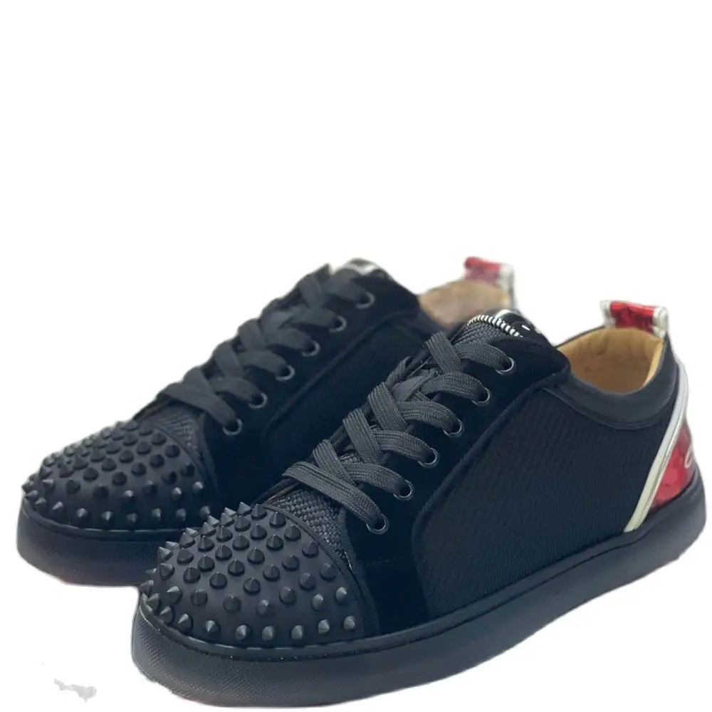 

Модные Роскошные низкие кроссовки для мужчин, высококачественные кроссовки для тренировок, черные граффити, круглые, серебристые, с шипами, натуральная кожа