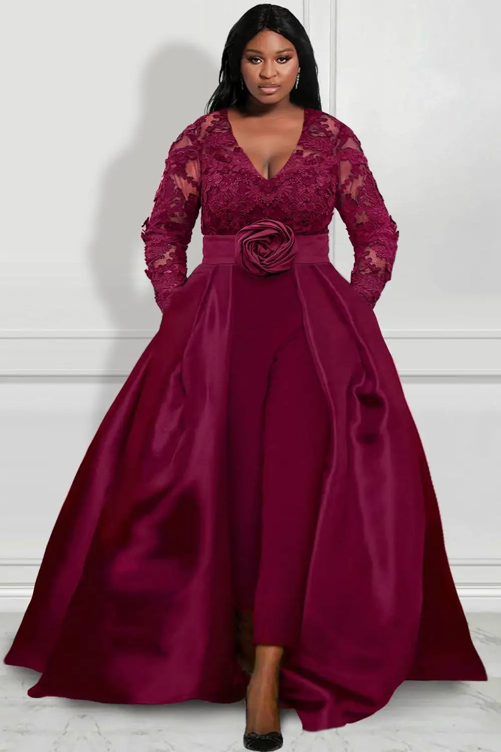thumbnail image 1 of Mono formal de talla grande con diseño para mujer, color burdeos, de satén, con escote en V, de encaje, manga larga, falda superpuesta, mono, vestidos para mujer, 1 of 5