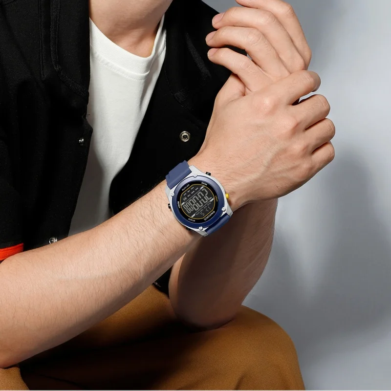 NAVIFORCE Sport Watch with Night Light & Calendar - Waterproof, Shockproof, Silicone Strap Men's Fashion Timepiece