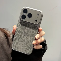 Luxurious Leopard Print Leather Phone Case with Matte Finish - iPhone 13 (Gray GG)