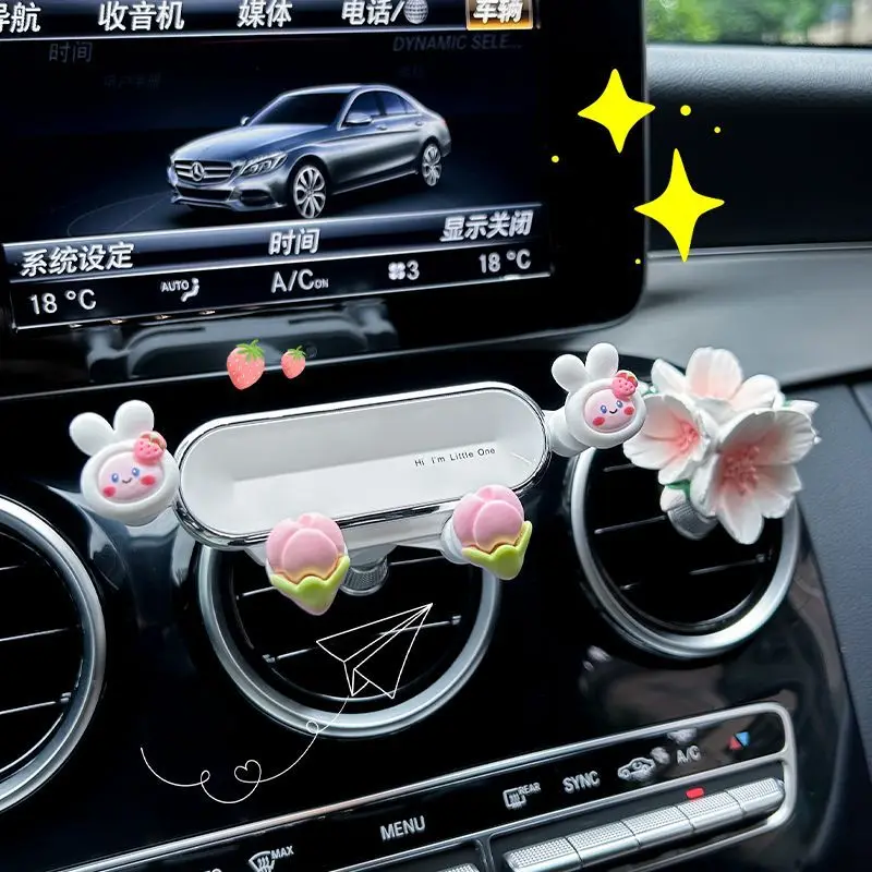 

Air Outlet Car Phone Stand 3D Cartoon Kawaii Reserved Charging Interface Automatic Locking Suitable for 4-7 Inch Mobile Phones