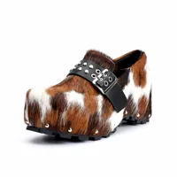 Mules pour femmes en gros, chaussures en daim de vache, sabots pour adultes, sandales pour femmes, sandales pour hommes, autres articles de chaussures 4