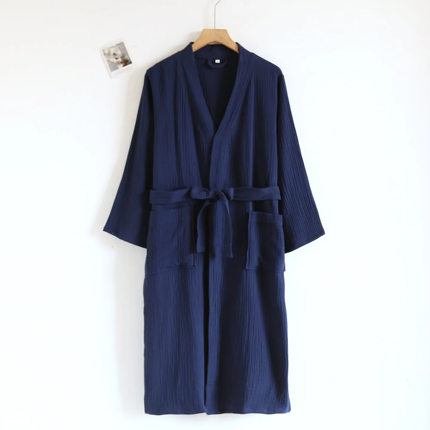 Relaxed fit silhouette