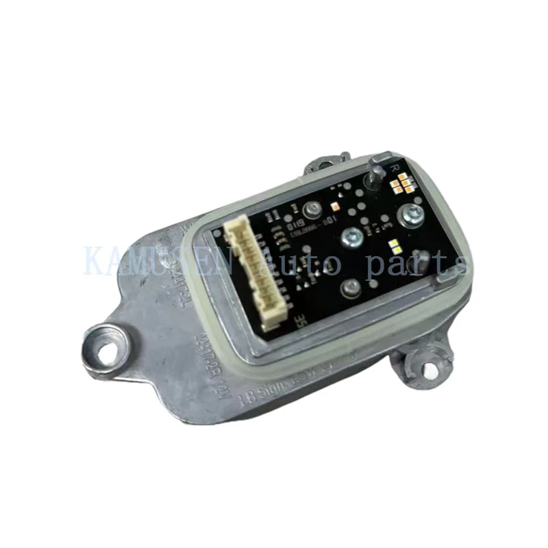 63119465285 BMW 7 시리즈 G12 미국 버전 LED 라이트 소스 DRL 주간 주행등 모듈에 적합한 신형 LED 광원