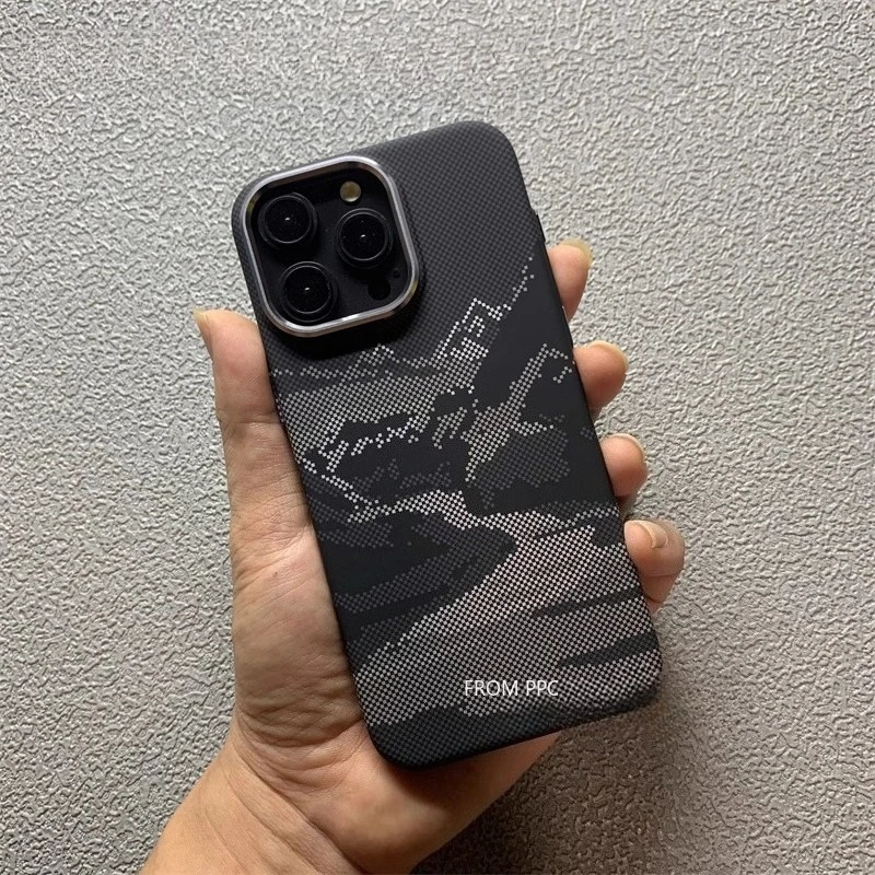 حافظة لهاتف آيفون 17 16 برو ماكس 15 لاسلكية مغناطي...