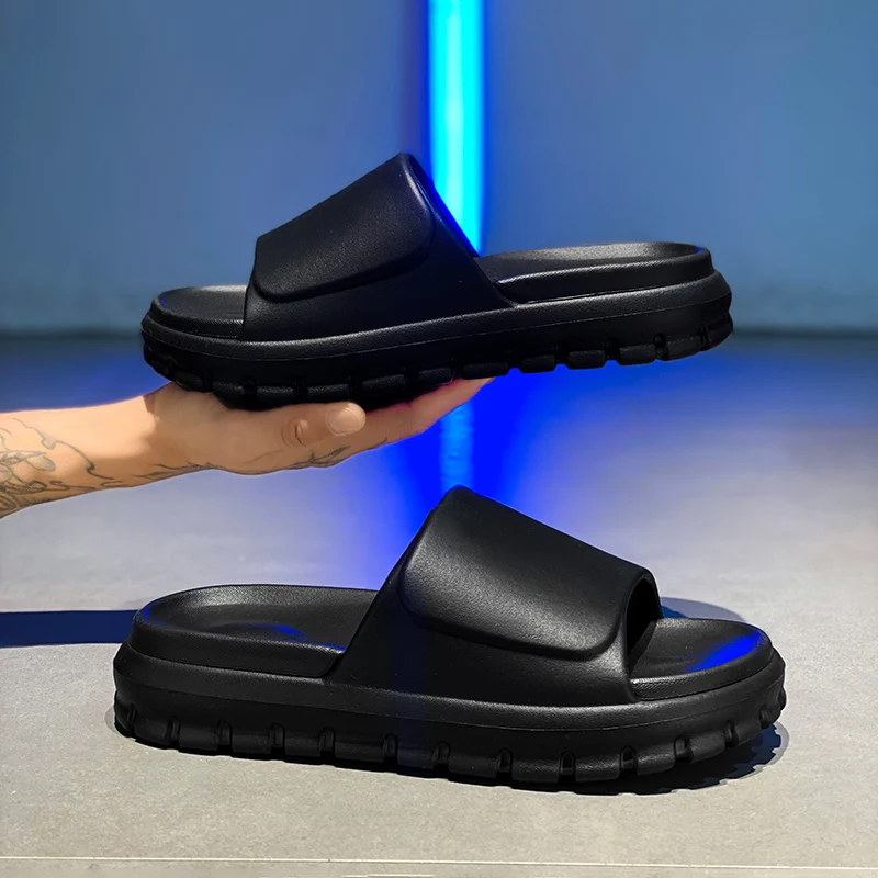 Summer New Men's Slippers Indoor Beach Sandals Outdoor Comfortable Soft Slides Flip-flops Men Women Bathroom Slippers Home Shoes — view 4