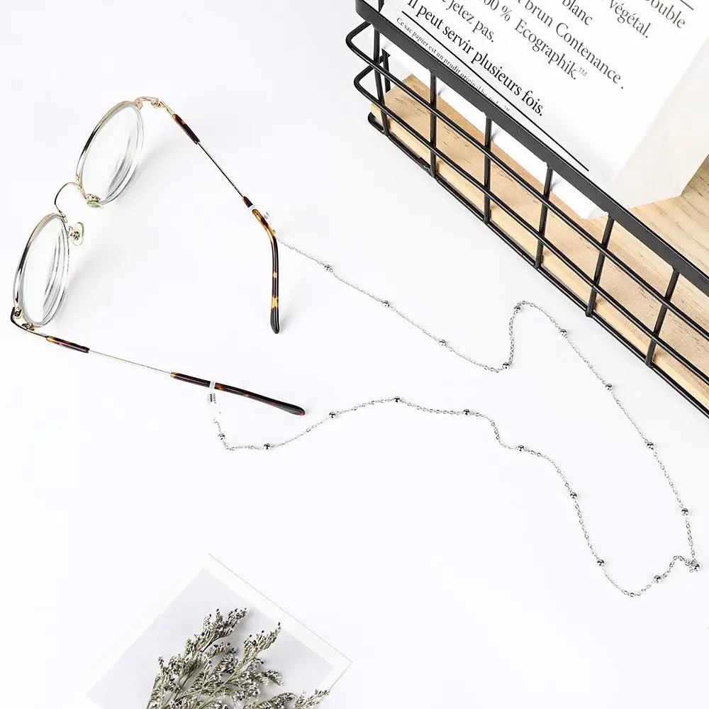 Sleek Dual-Tone Fashion Eyewear Chain for Sunglasses and Glasses