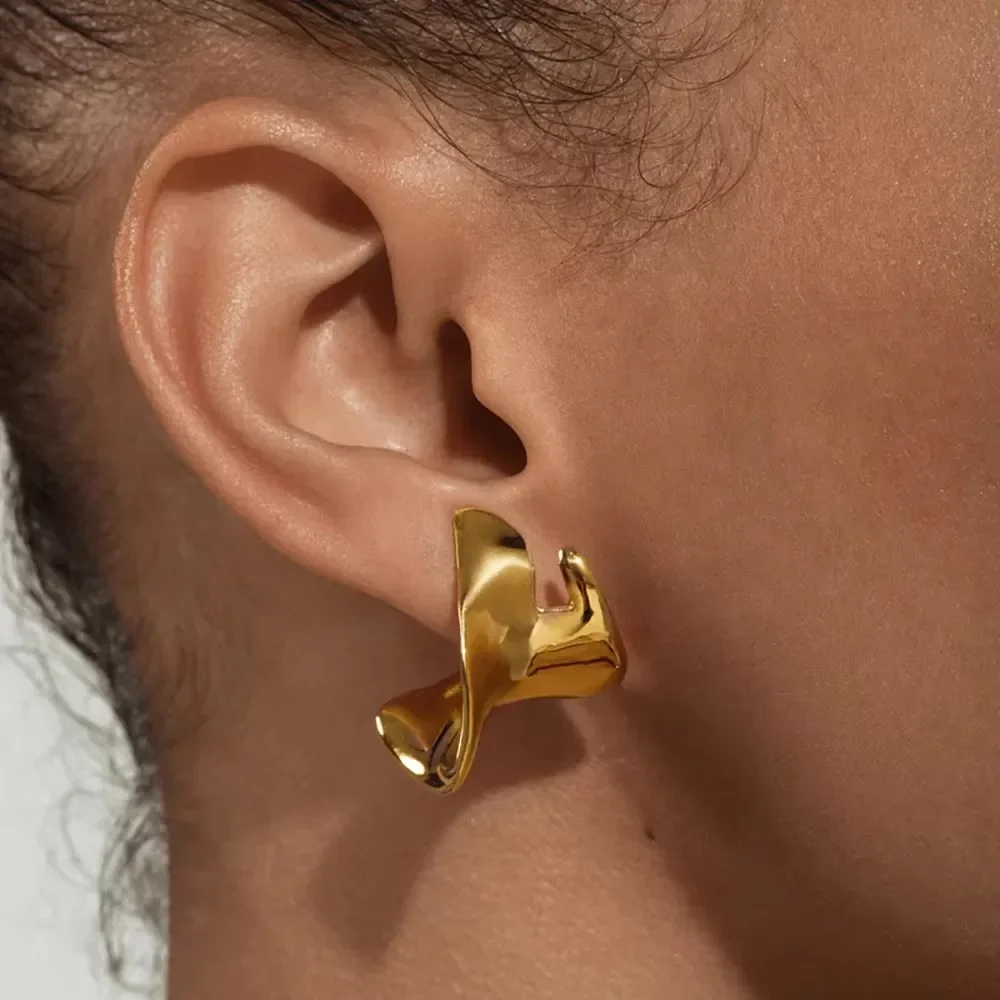 New Stainless Steel PVD Waterproof Multilayer Metal C-shape Hoop Earrings Smooth 18K Gold Plated Texture Earring Vintage Jewelry