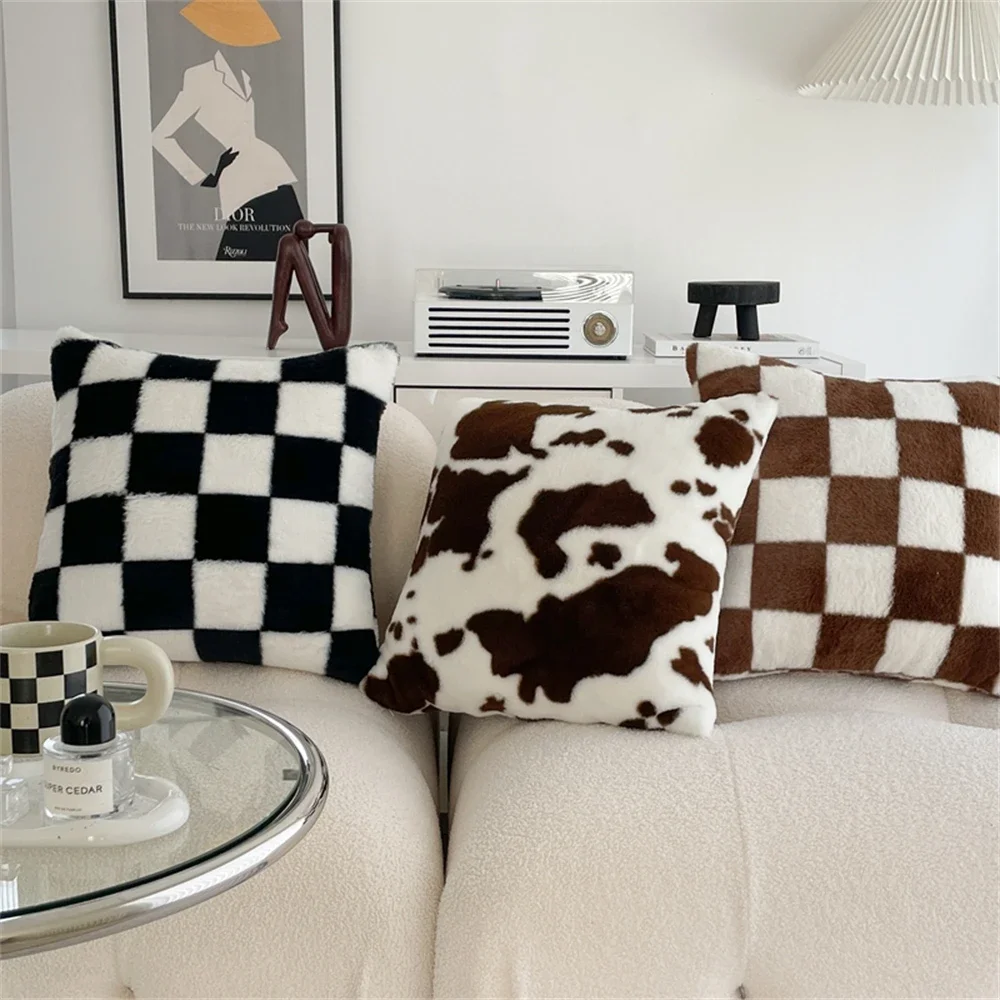 

Plush Soft Fur Cow Throw Pillow Living Room Sofa Cushion Home Decor Fluffy Plaid Waist Rest Pillows Pillowcase With Pillow Core
