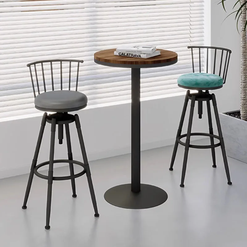 Рисунок 3 - Регулируемый барный стул для отдыха