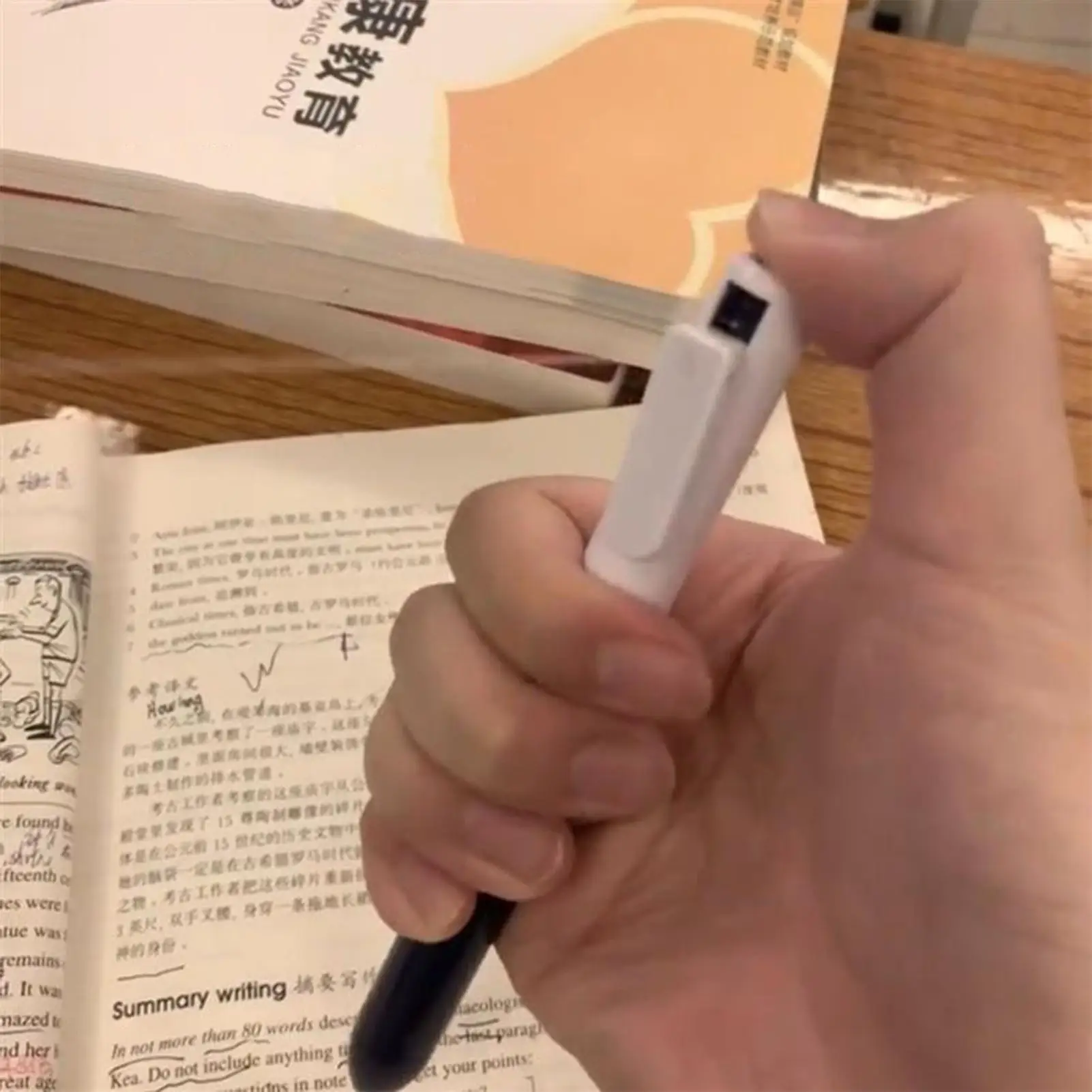 쓰기 가능한 펜 물 스프레이 펜 서명 펜 누르면 스프레이 장난 물 스프레이 펜 학생 선물 재미있는 속임수 장난감