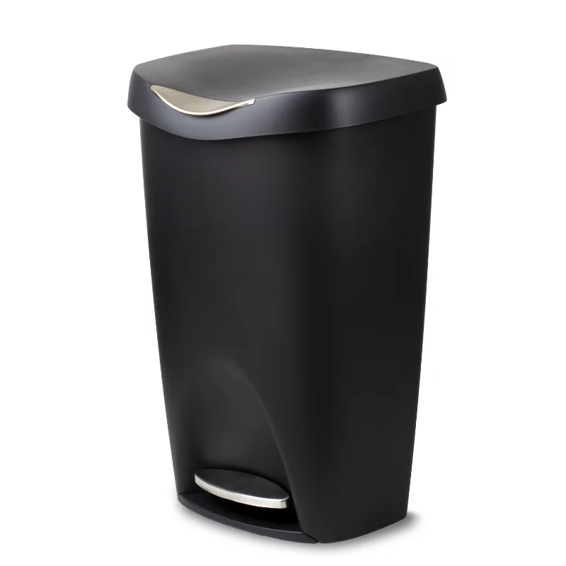 

Umbra 13 gal Brim Plastic Step Soft Close Lid Kitchen Trash Can, Black