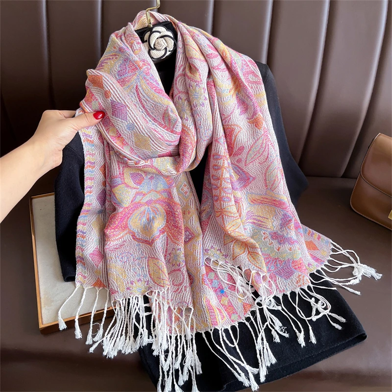 Elegant Ethnic Autumn Cashmere Shawl for Women Jacquard Pashmina Scarves Bufandas De Invierno Mujer Female Foulard Stoles Scarf
