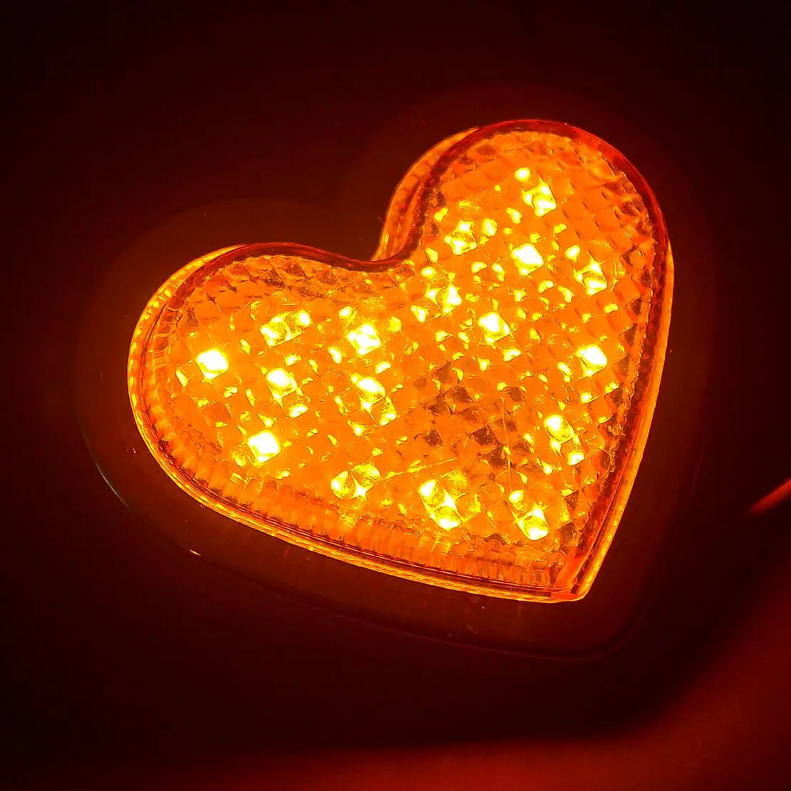 Amber Heart Shaped Side Marker LED Light Turn Signal Indicator Lamp Universal for 12-24V Car Van Truck Trailer