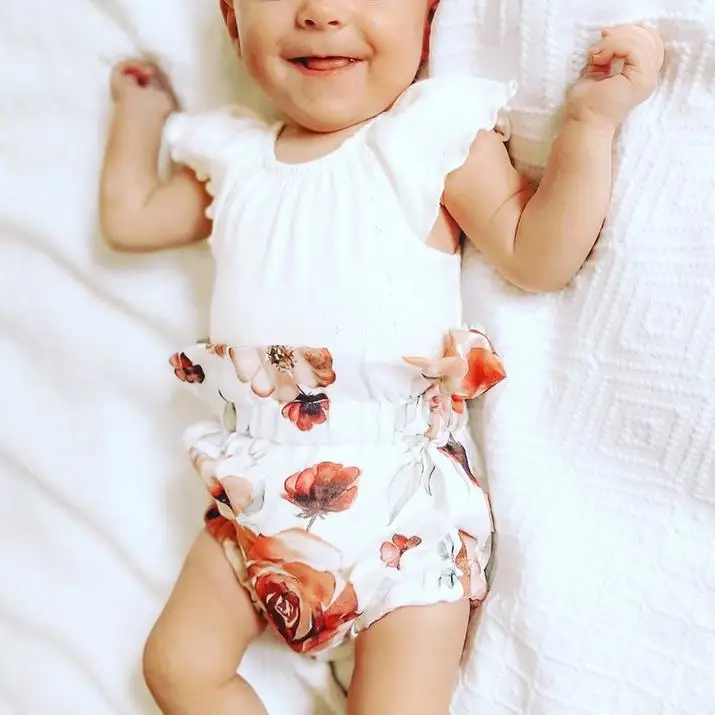 

Baby Girls 3PCS Romper Suit, Sleeveless Crew Plain Snap Romper, Roses Short Triangle Pants, Bow Headband, 0-24Months