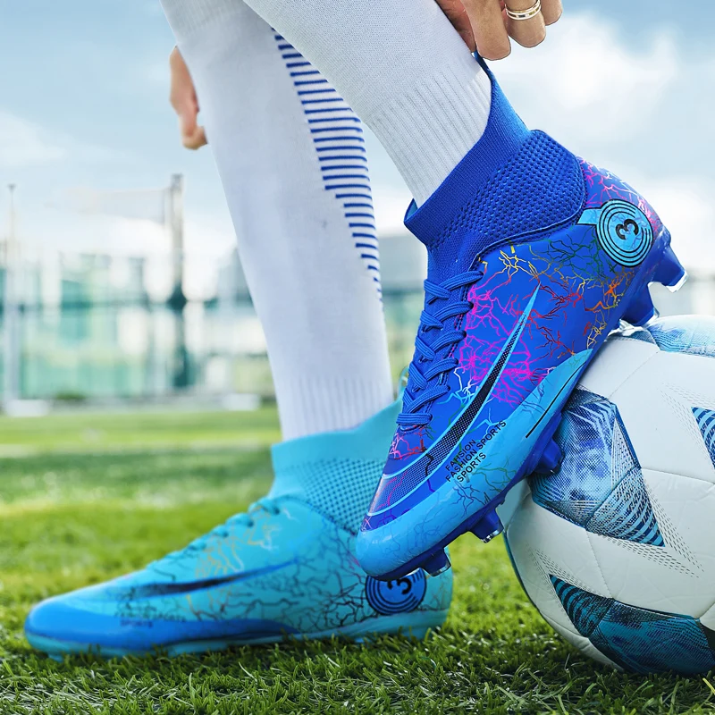 Football Shoes Men's New High Top Soccer Shoes TF/FG Anti-Slip High Quality Football Boots Children's Durable and Breathable Outdoor Sneakers