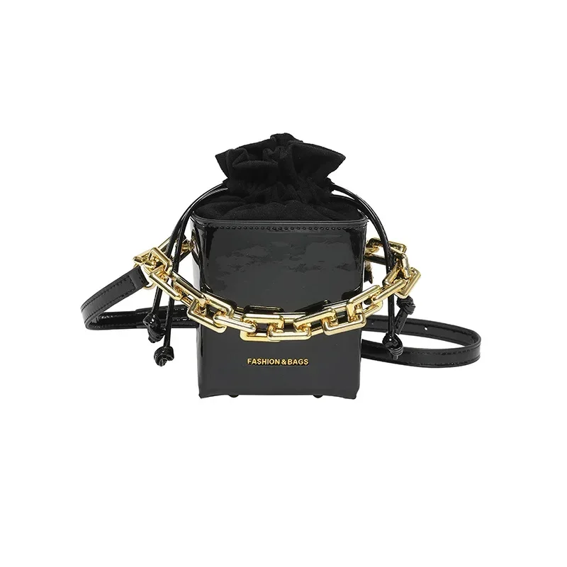 thumbnail image 1 of Bolso cuadrado para mujer, moderno, brillante, para hombro, minibolsos con pintalabios, bolsos de noche dorados, bolsos de cadena de diseñador de lujo, 1 of 5