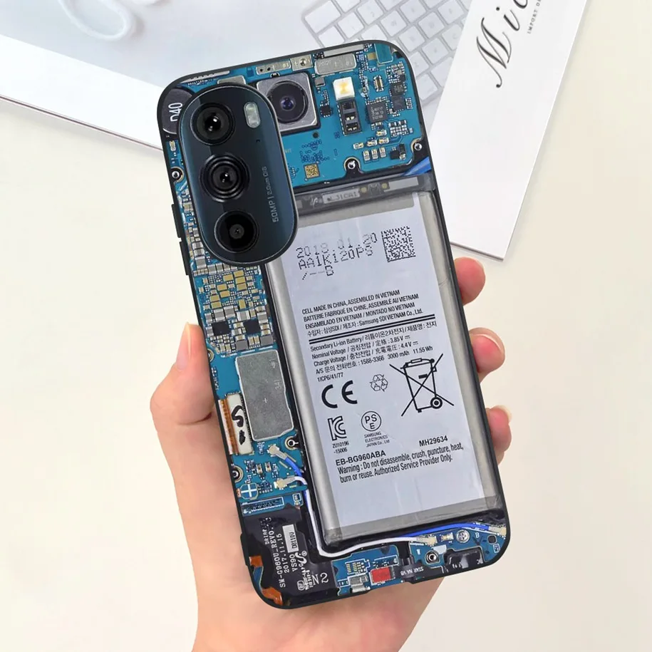 Cute Fashion Astronaut Soft Cartoon Case Cover