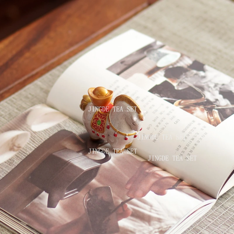 Yixing Pony Color Changing Tea Pet Resin Tea Playing Teaset Accessories Tea Table Decoration Ornaments Chinese Style Ornaments