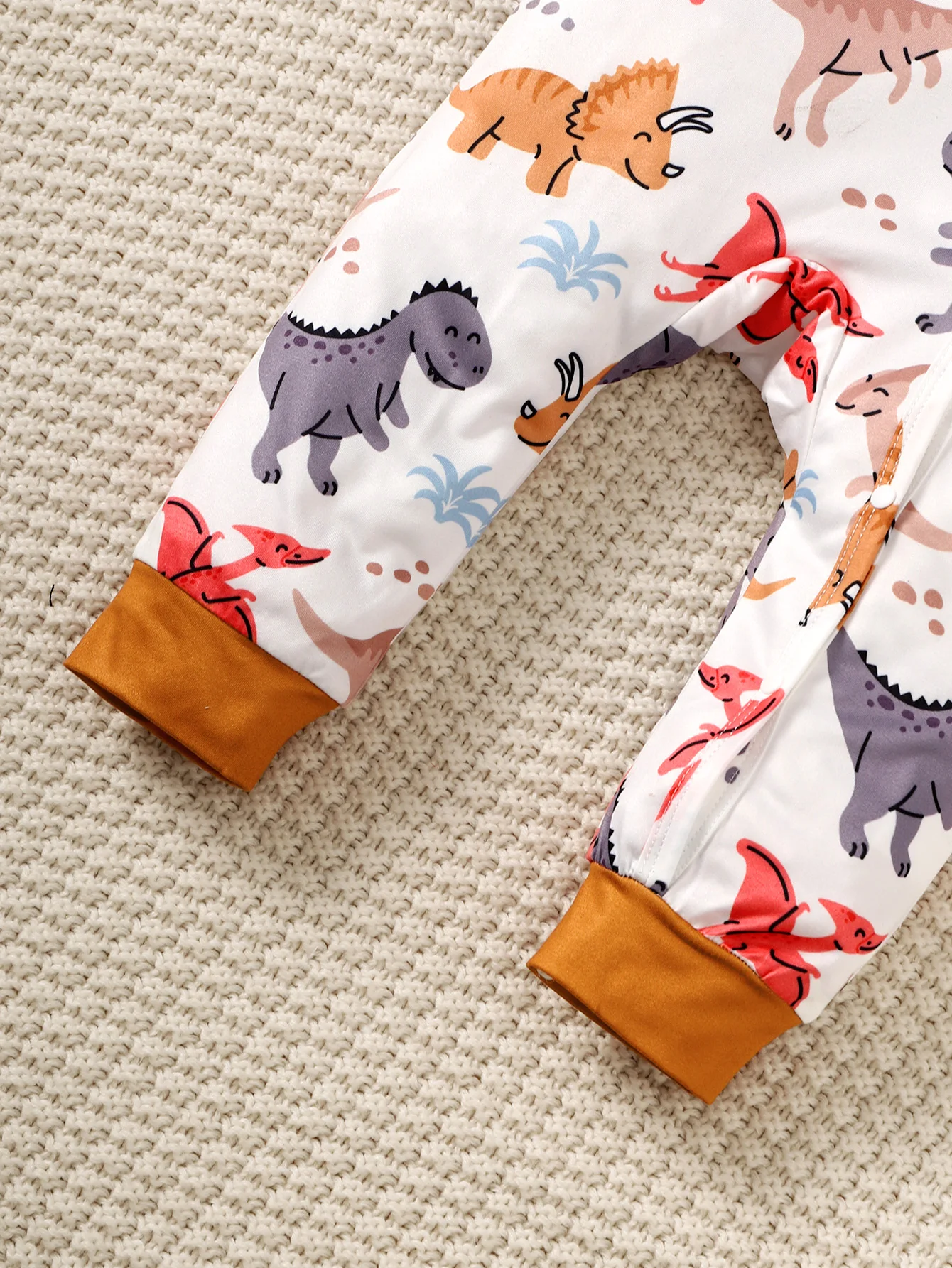 Cute Dinosaur Print Baby Boys Bodysuit Infant Zipper Long Sleeve Romper baby bodysuit