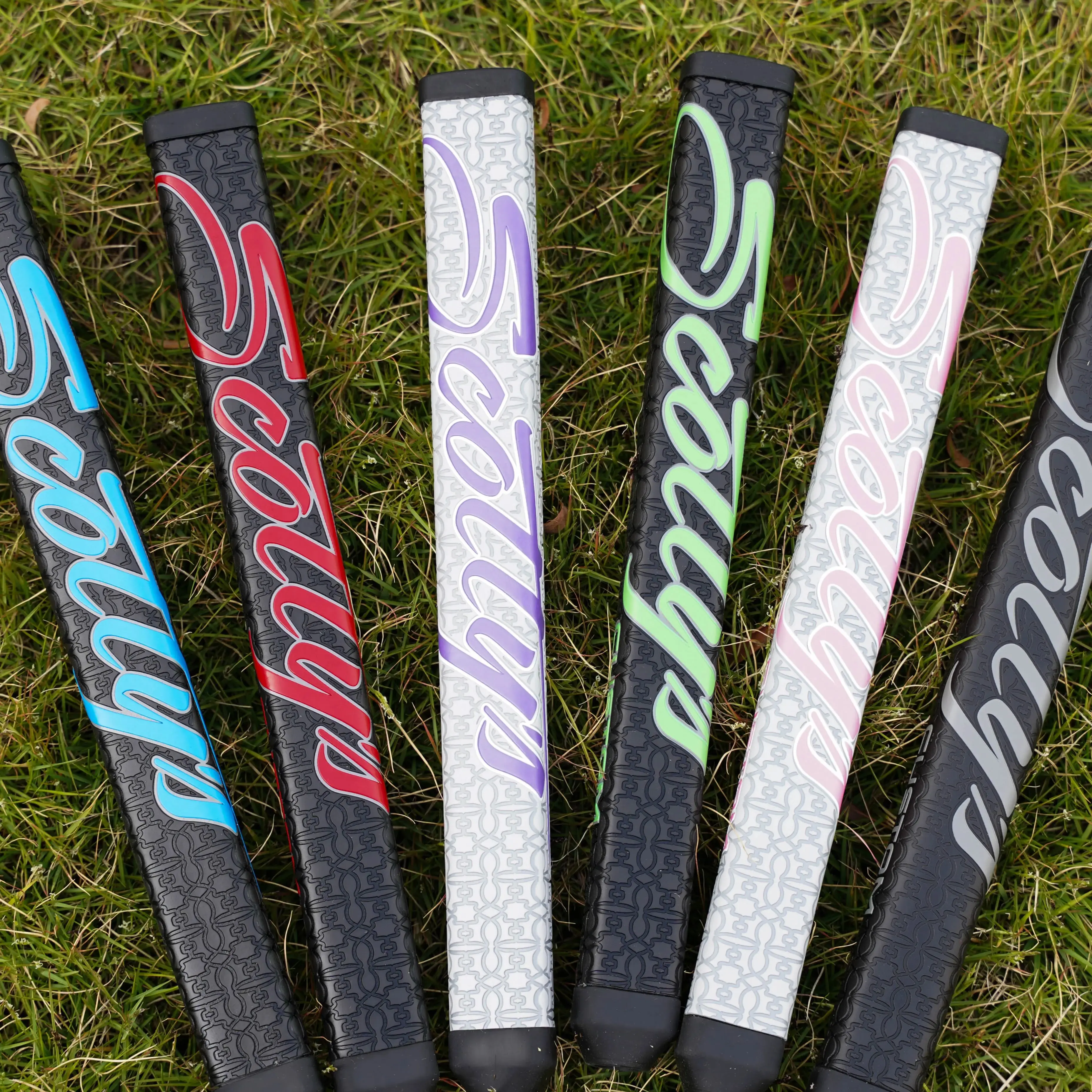 Description Picture 2 of itemSoft PU Midsize Golf Putter Grip, 6 Diverse Colors: Ideal for Golfers Seeking Superior Feel & Performance