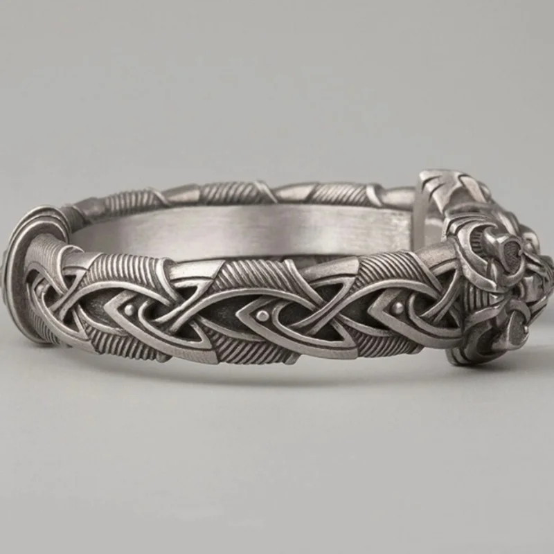 Új retro Norvég nyelv Mitológia zinc-alloy Viking Odin Beleöl Karcsat Punk Norvég nyelv Férfi Viking Amulett ékszer Férfi Karcsat Adomány