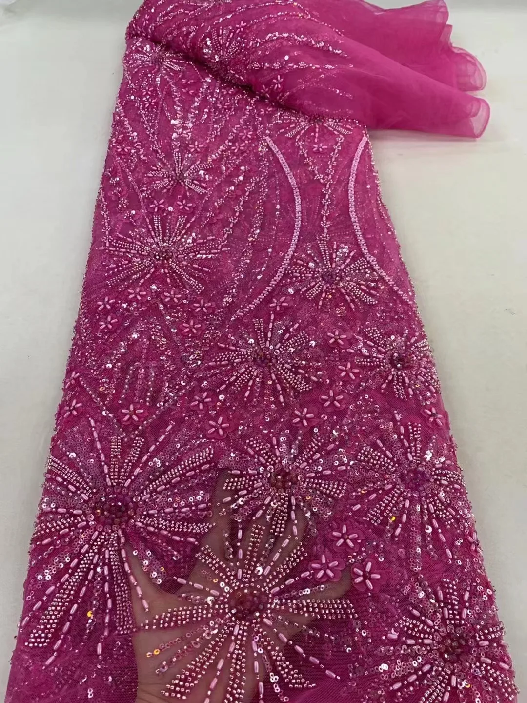 

Luxury African Handmade Beaded Lace Fabric 2024 High Quality French Embroidery Nigeria Net Lace Fabrics for Sewing