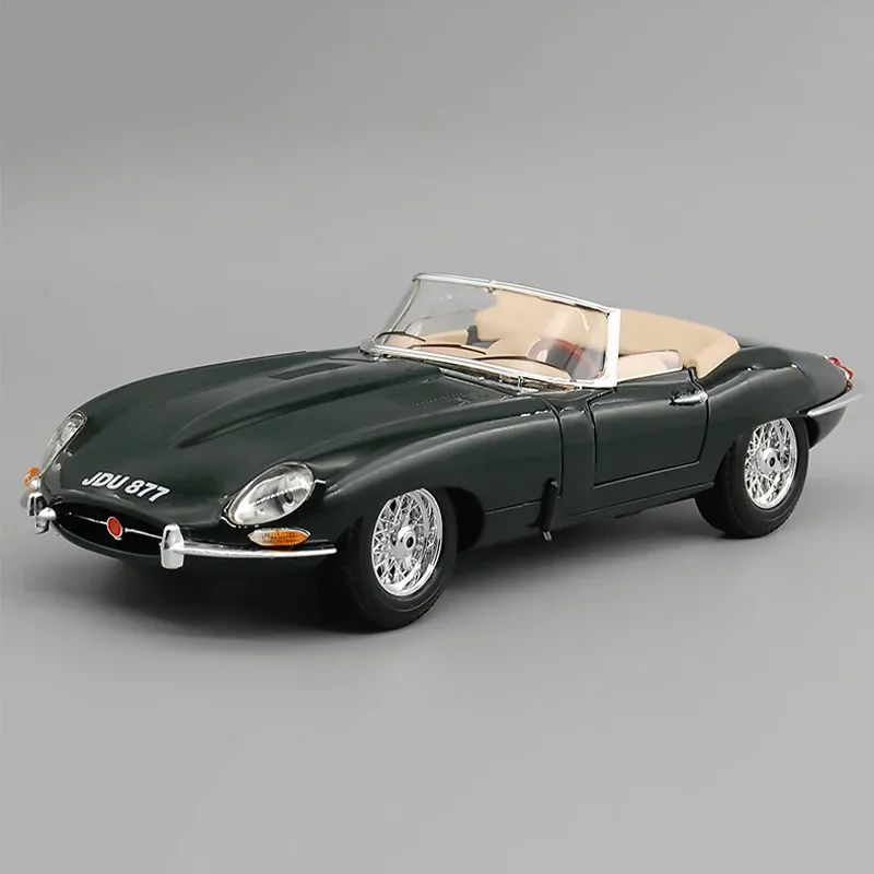 New Bburago 1:18 Jaguar E-Type Cabriolet Convertible Sports Car