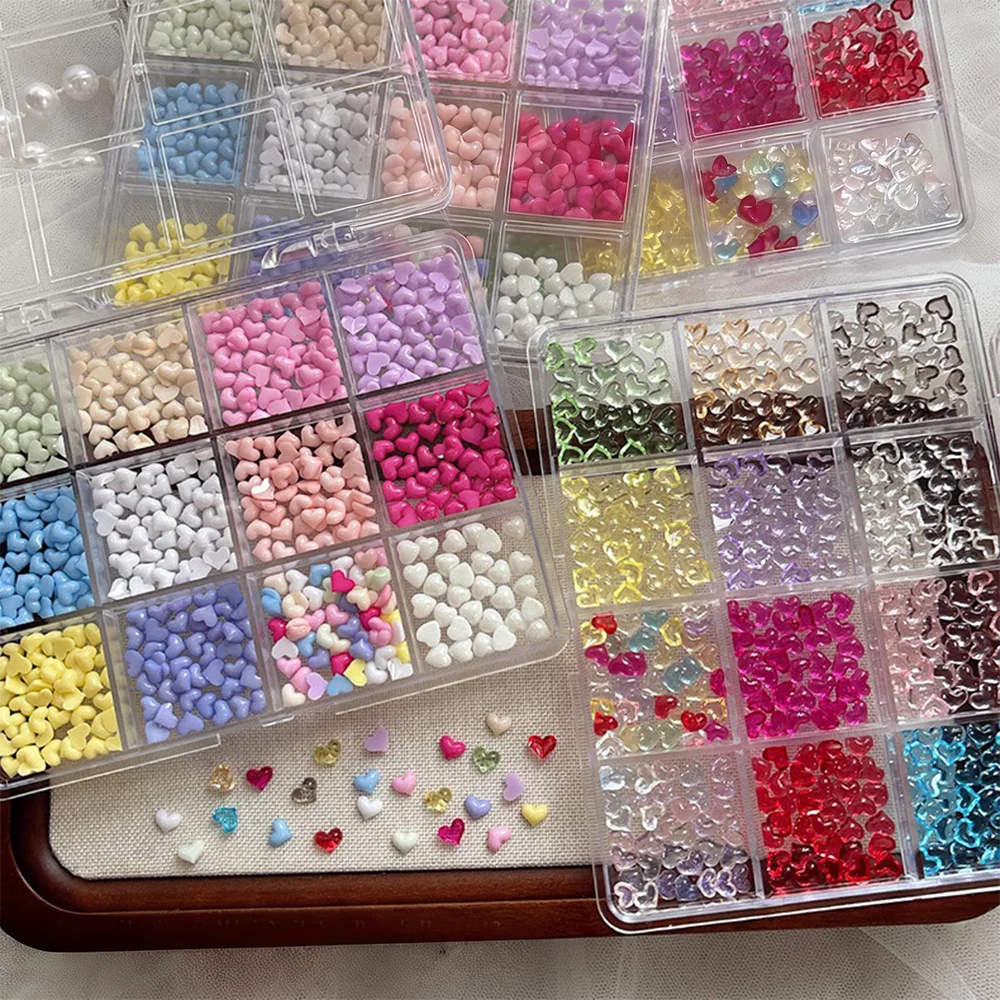12칸 컬러풀 아이스 투명 하트 러브 네일 라인스톤 3D 글리터 크리스탈 러브 하트 네일 참 5*5mm 믹스 레진 네일 데코레이션