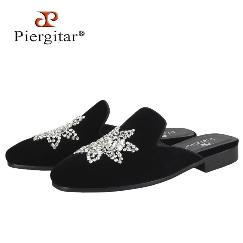 

Piergitar Handmade Snowflake Crystals Design Men's Velvet Slippers For Fashion Party And Show Breathable Leather Insole Mules