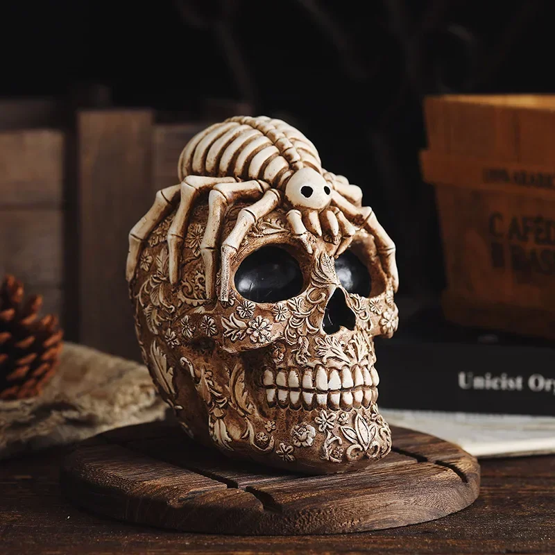 

Статуя из смолы с рисунком паука и черепа, Художественная Скульптура ручной работы, креативное украшение для дома и гостиной, подарки на Хэллоуин