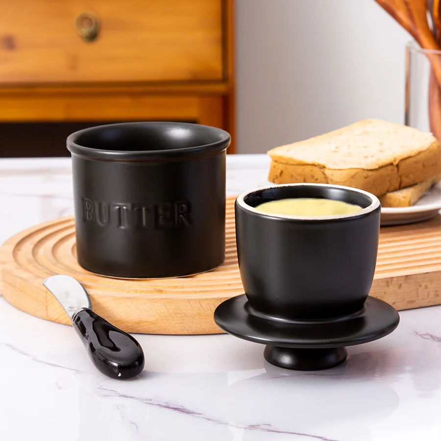 Butter Storage Box Ceramic Sauce Dishes Ceramic Butter Cup Yellow Oil Tank Water Sealed Cheese Sealed Tank With Cover Creative Western Style