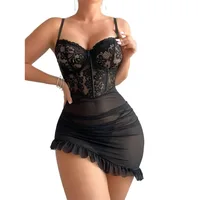 Nouvel ensemble de lingerie transparente pour femme : soutien-gorge push-up à armatures et string, nuisette délicate avec culotte 2