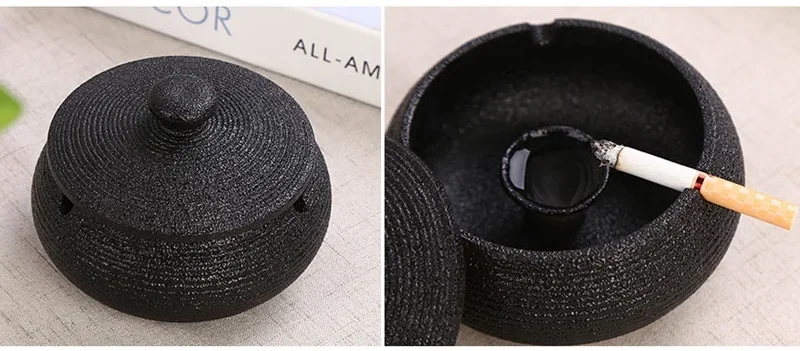 Ceramic Smoking Ashtray with Lid Bongs in Australian